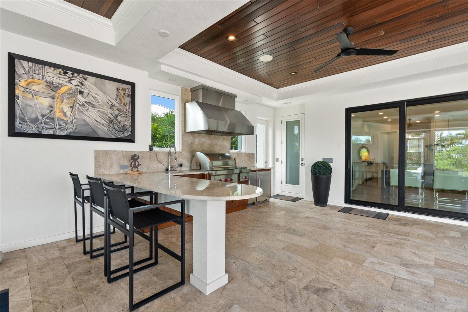 PARADISE SHORES - Residential