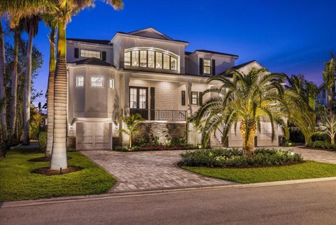 Photo of 1525 Mallard Lane, Sarasota, FL 34239 (MLS # A4692537)