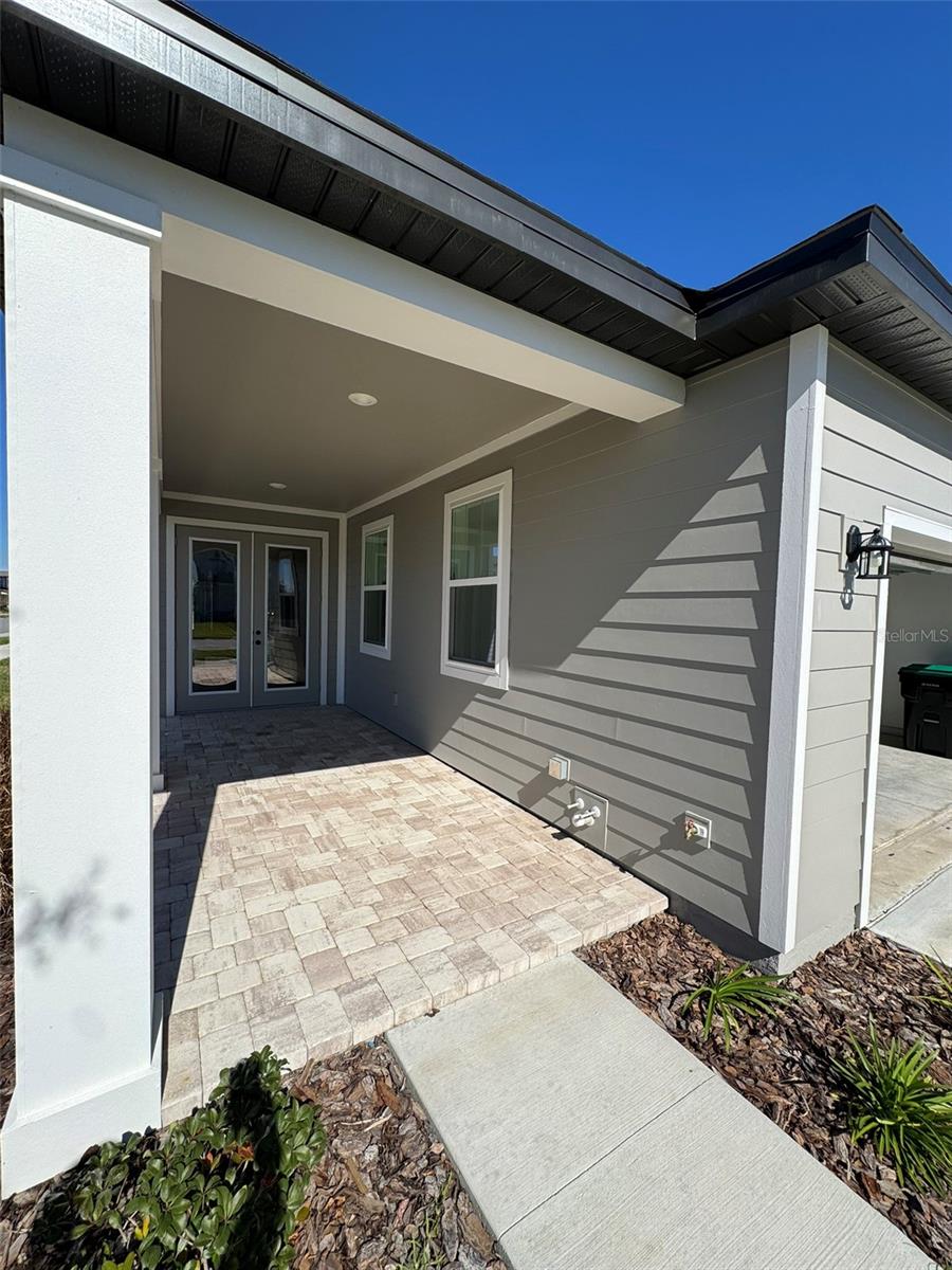 NORTHLAKE AT OVATION PHASE 2 & 3 119/60 LOT 194 - Residential Lease