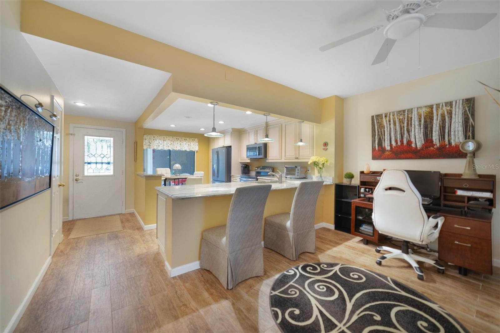 1074 KENSINGTON PARK COURT 101