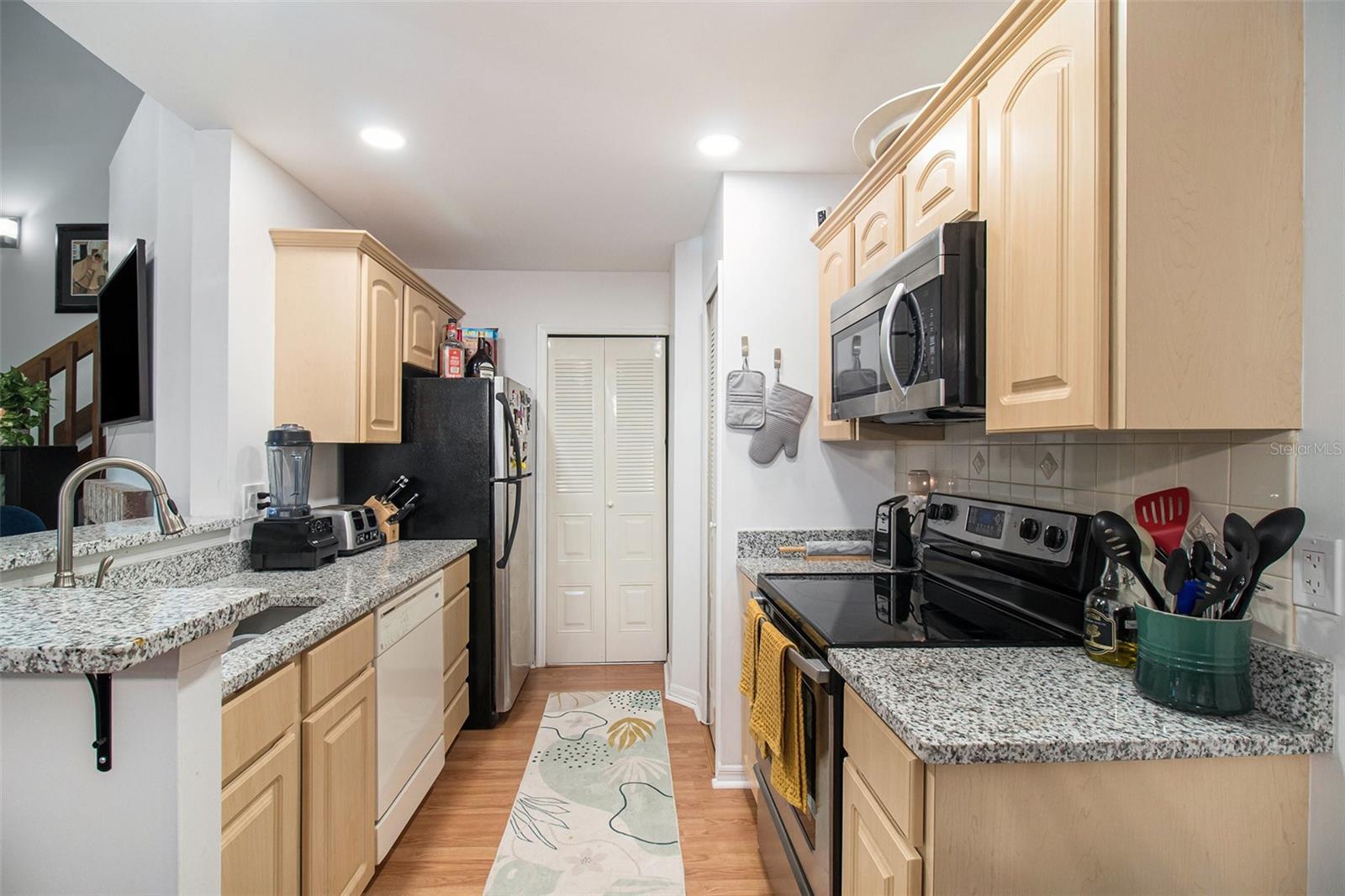 HIDDEN VILLAGE CONDO - Residential