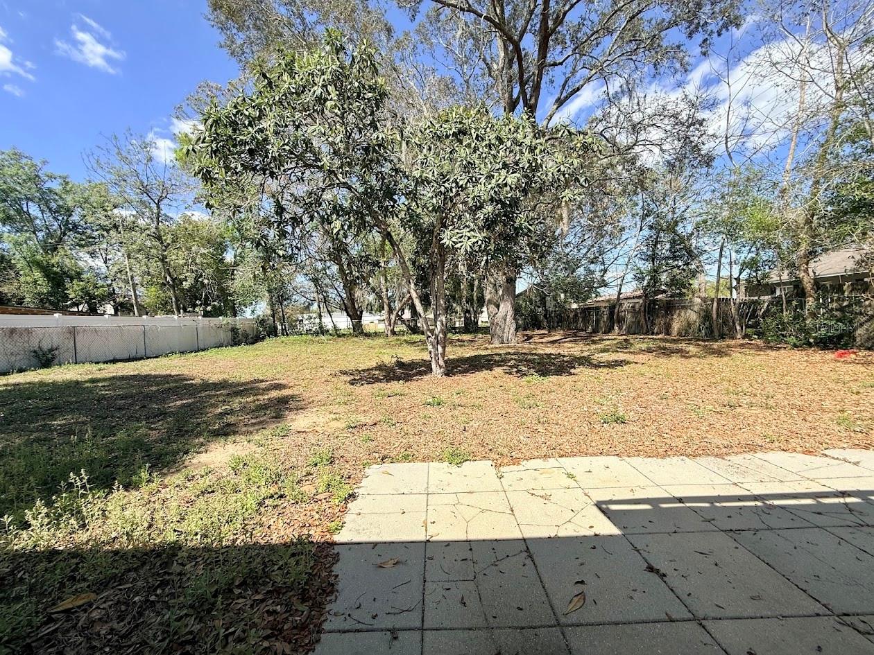 EUSTIS LYNNHURST - Residential Lease