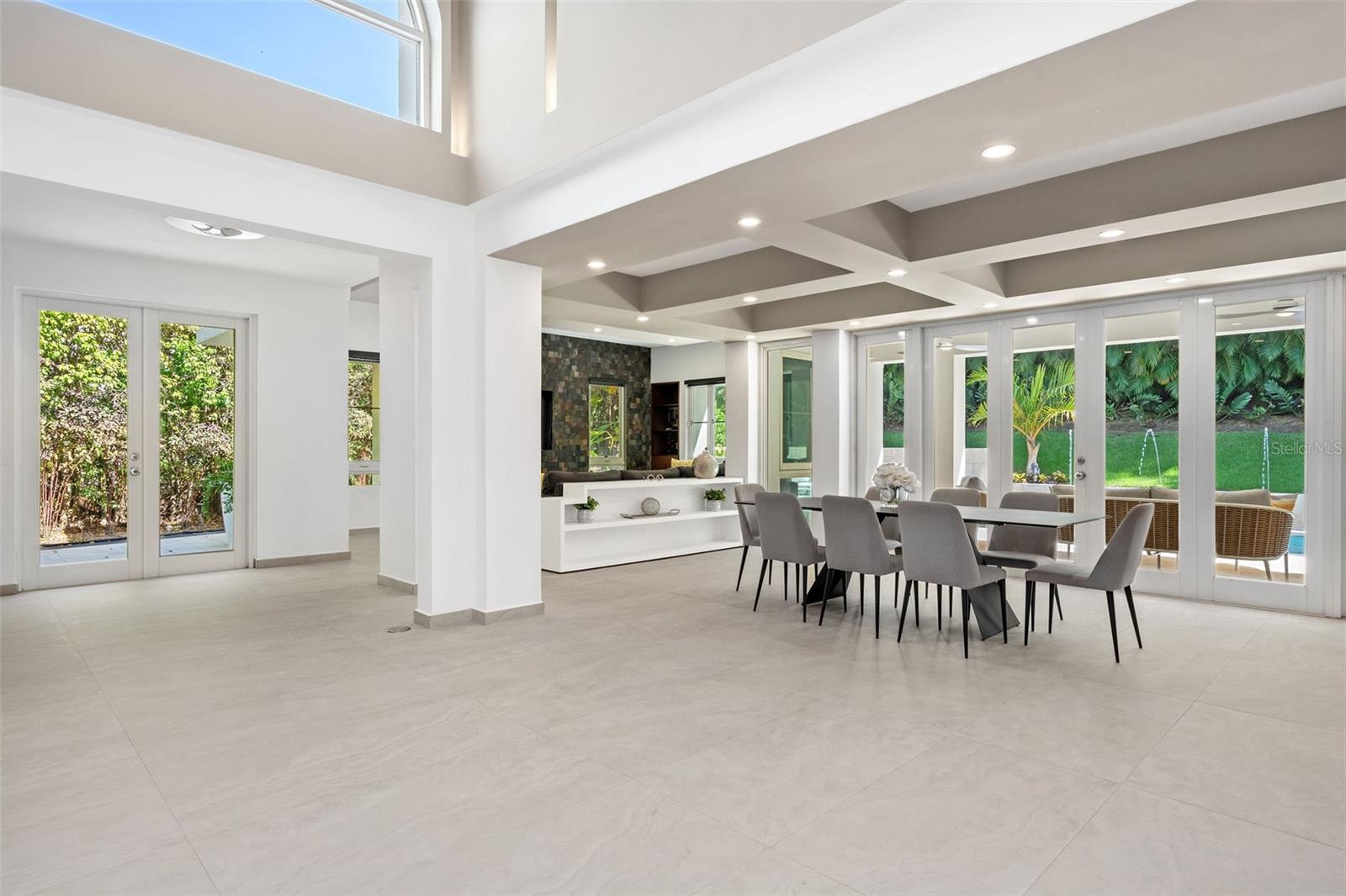 DORADO BEACH EAST - Residential