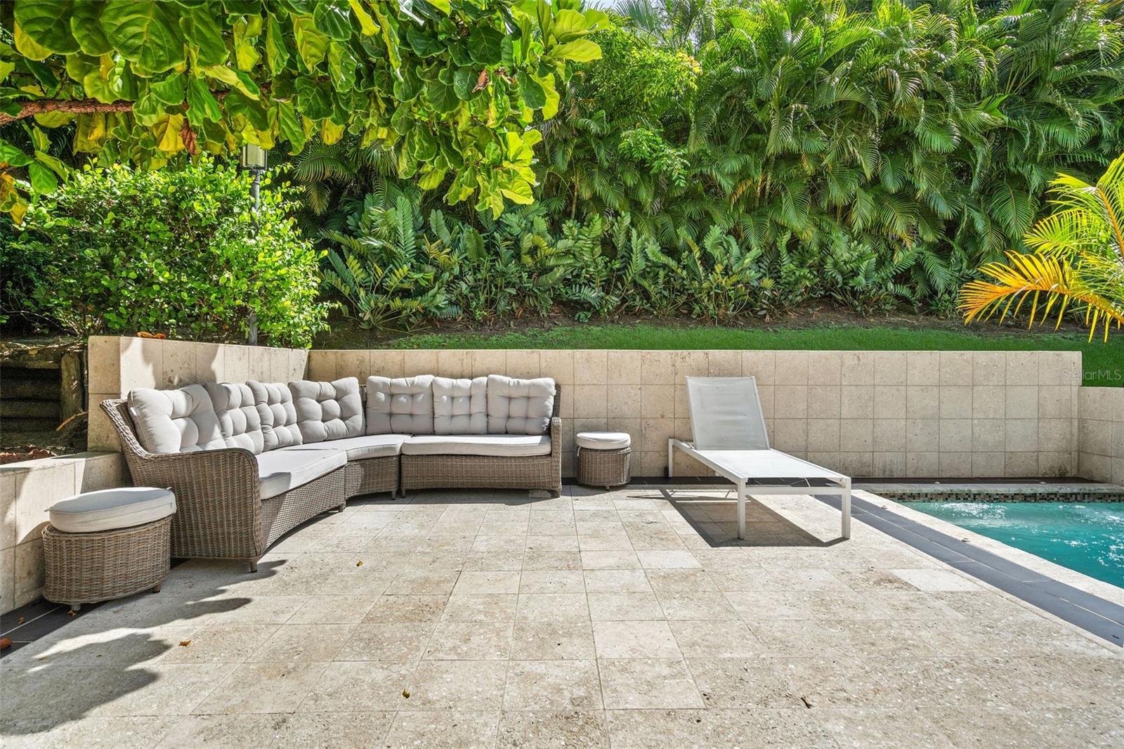 DORADO BEACH EAST - Residential