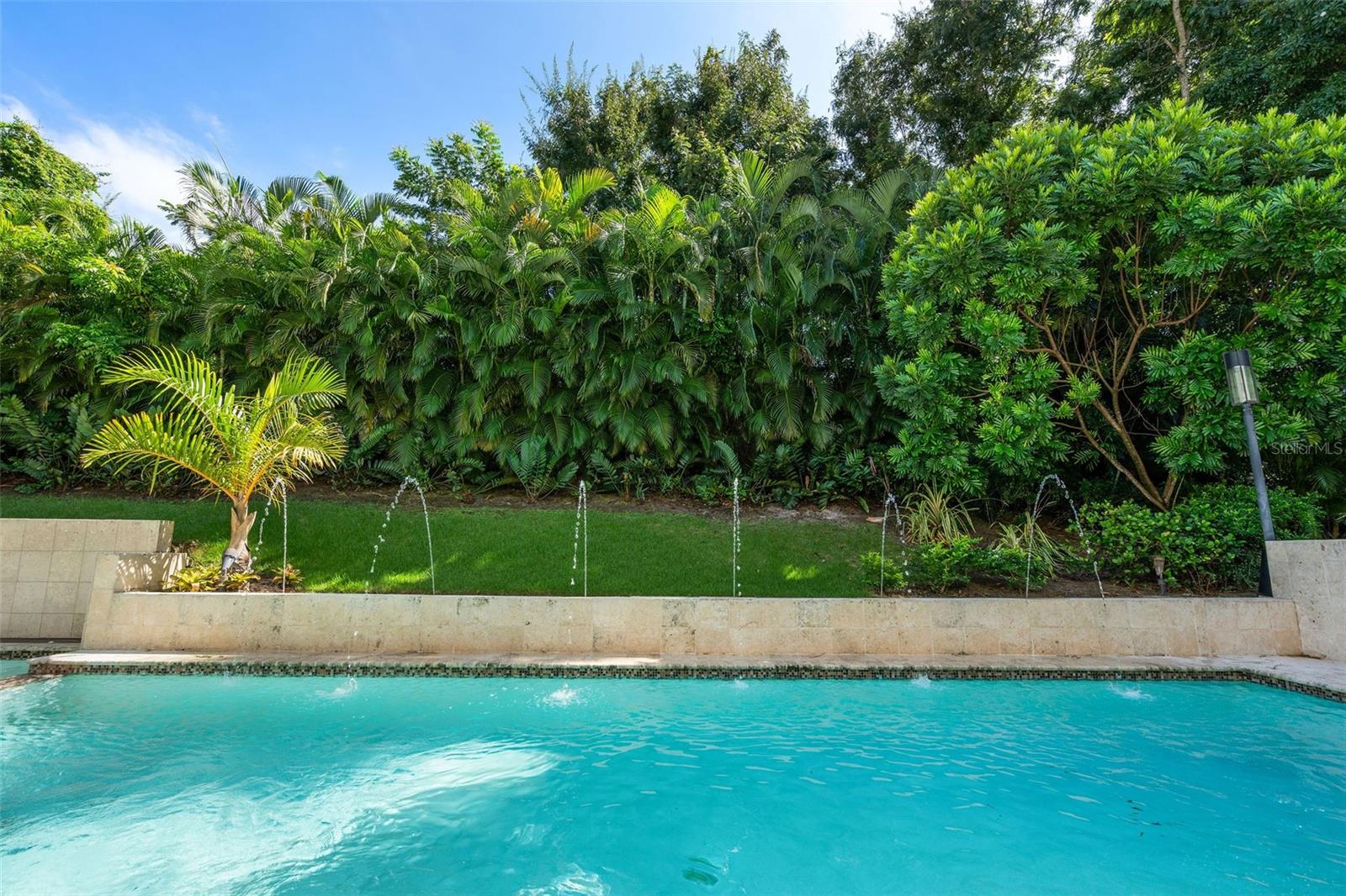 DORADO BEACH EAST - Residential
