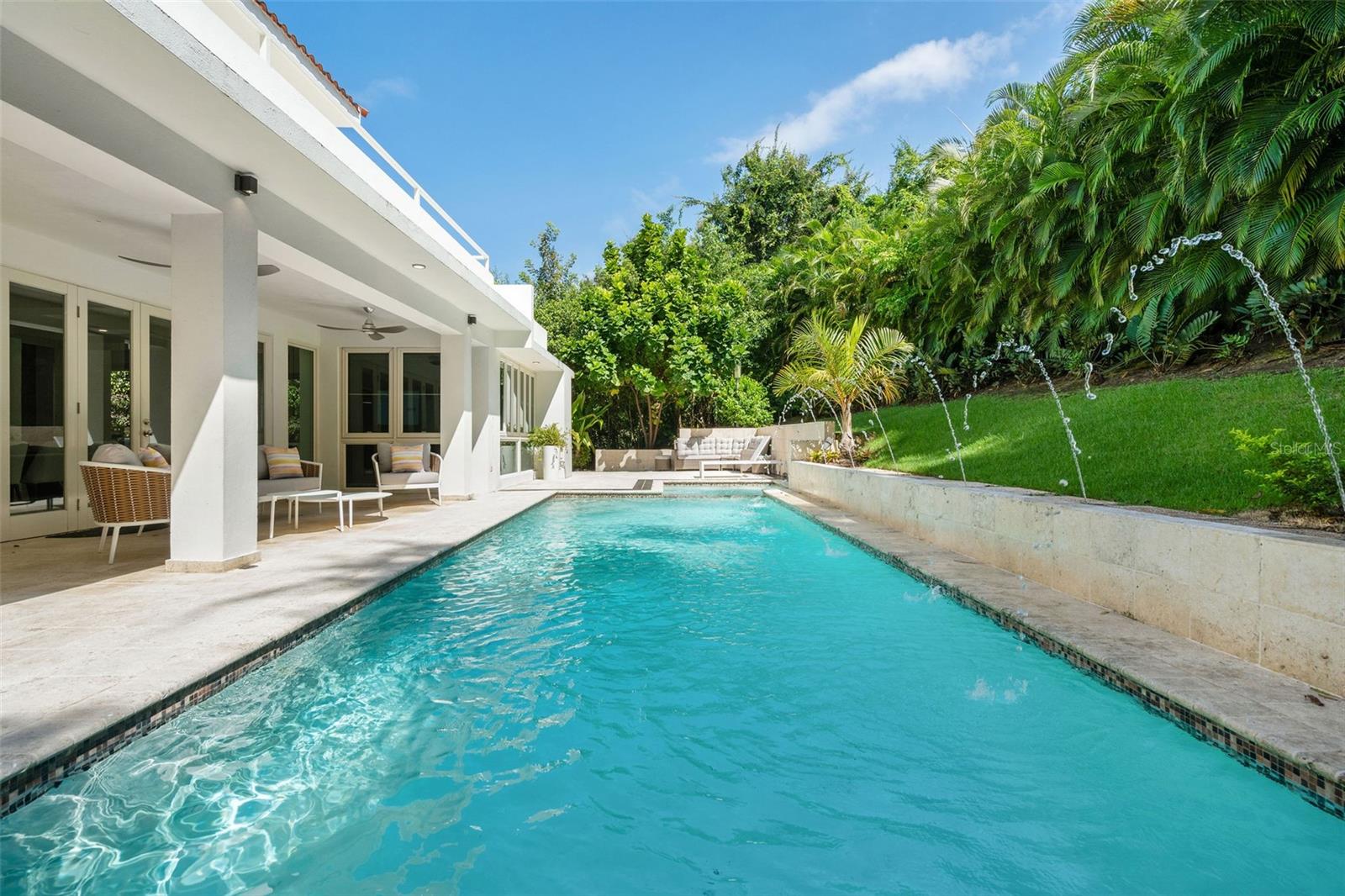 DORADO BEACH EAST - Residential