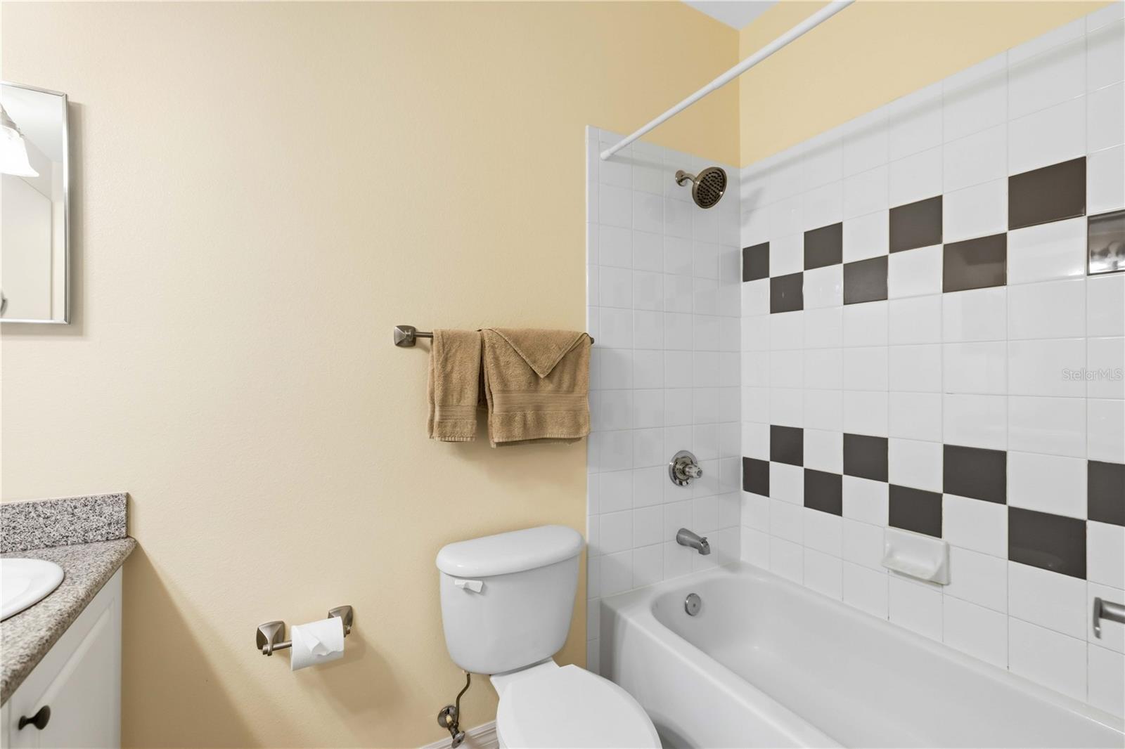 CAROLINA LANDINGS AT UNIV PLACE CONDO A - Residential