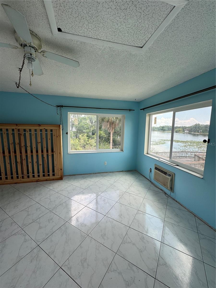 4148 DOLPHIN DRIVE 3