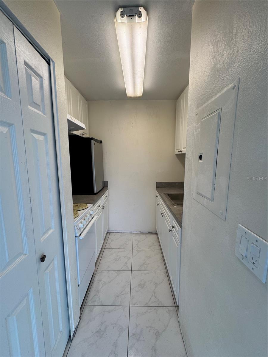 4148 DOLPHIN DRIVE 3