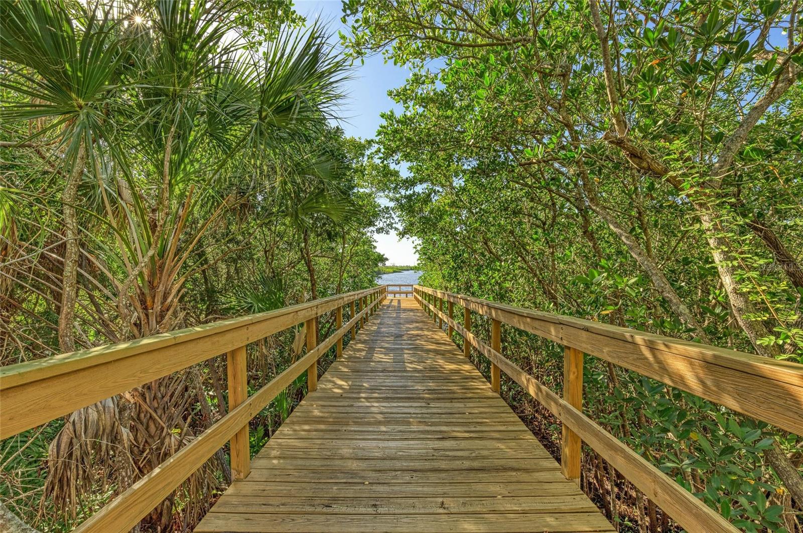 WATERLEFE GOLF & RIVER CLUB - Residential