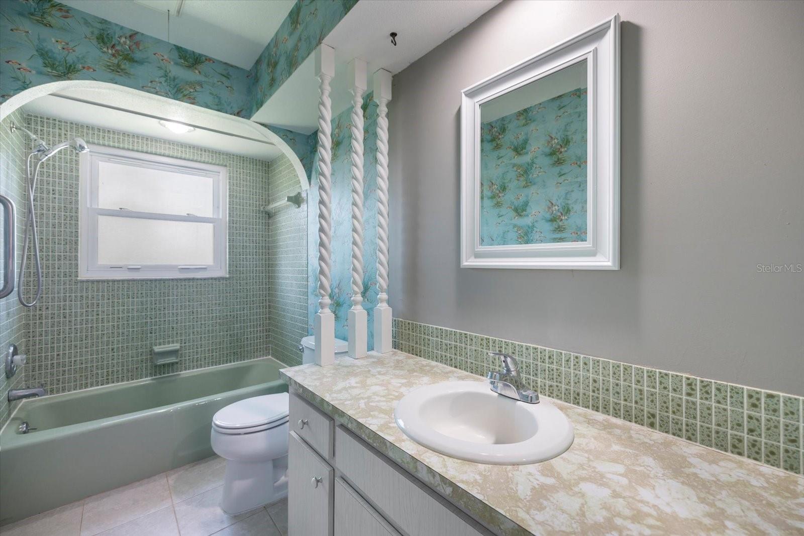 SOUTH VENICE - Residential