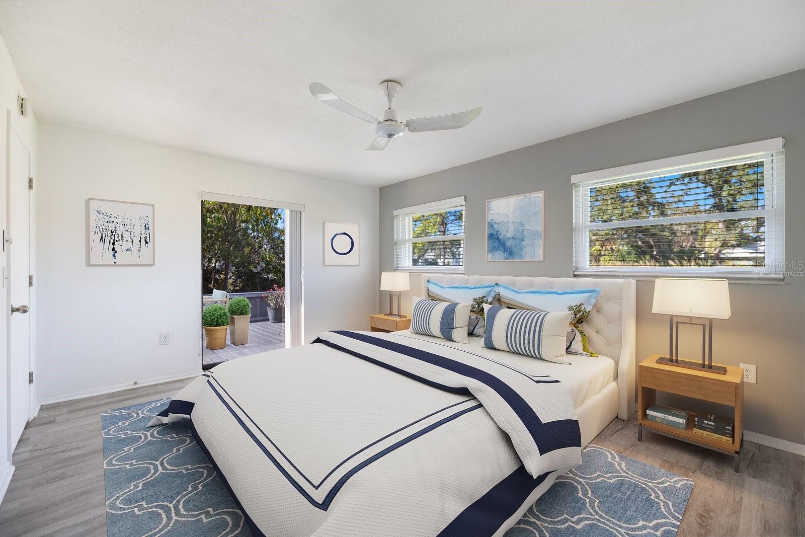 SOUTH VENICE - Residential