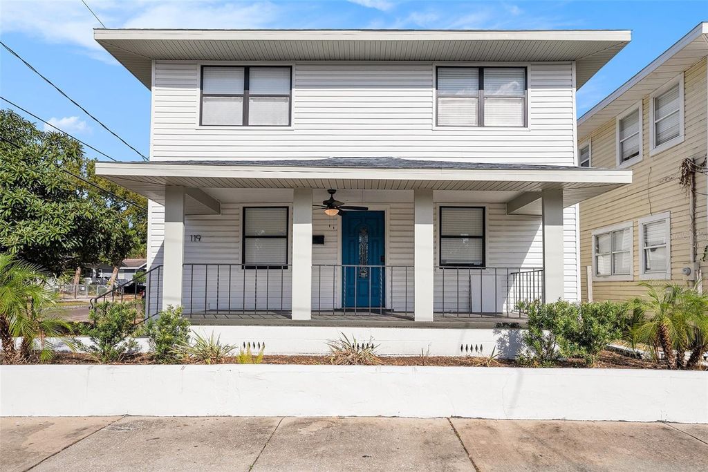Photo of 119 W Keyes Avenue, Tampa, FL 33602 (MLS # TB8454034)