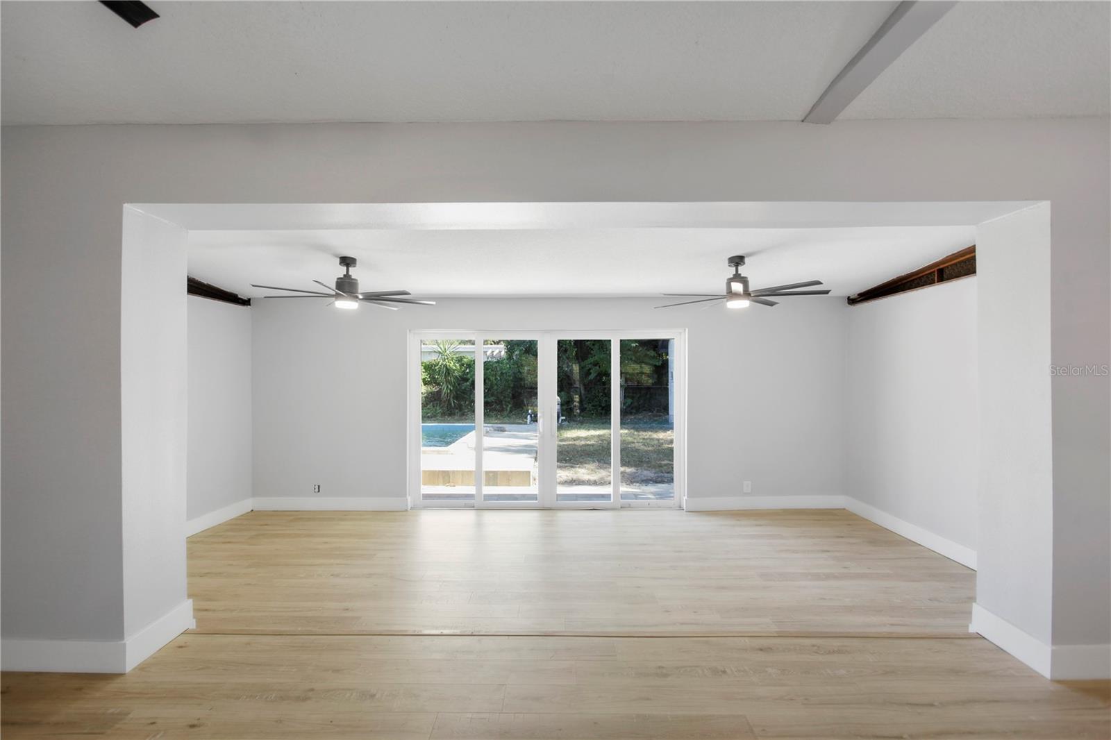 DOVER SHORES FIFTH ADD - Residential Lease