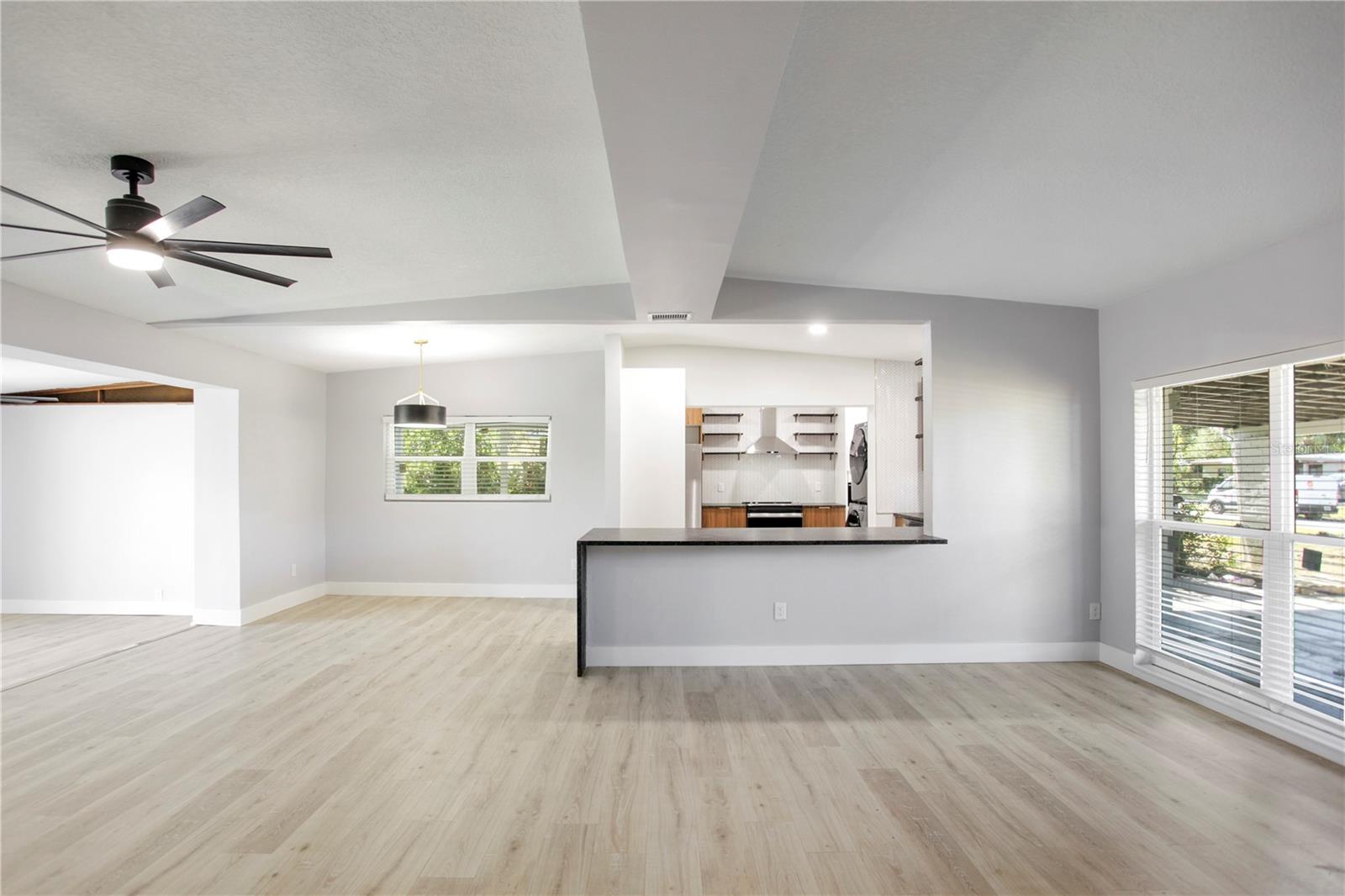 DOVER SHORES FIFTH ADD - Residential Lease