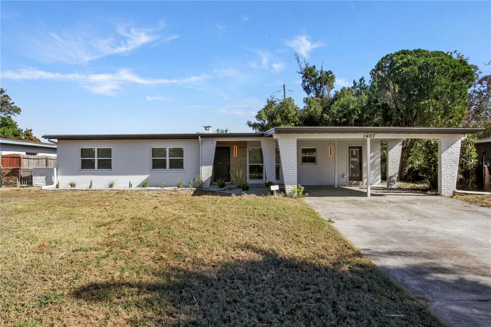 DOVER SHORES FIFTH ADD - Residential Lease