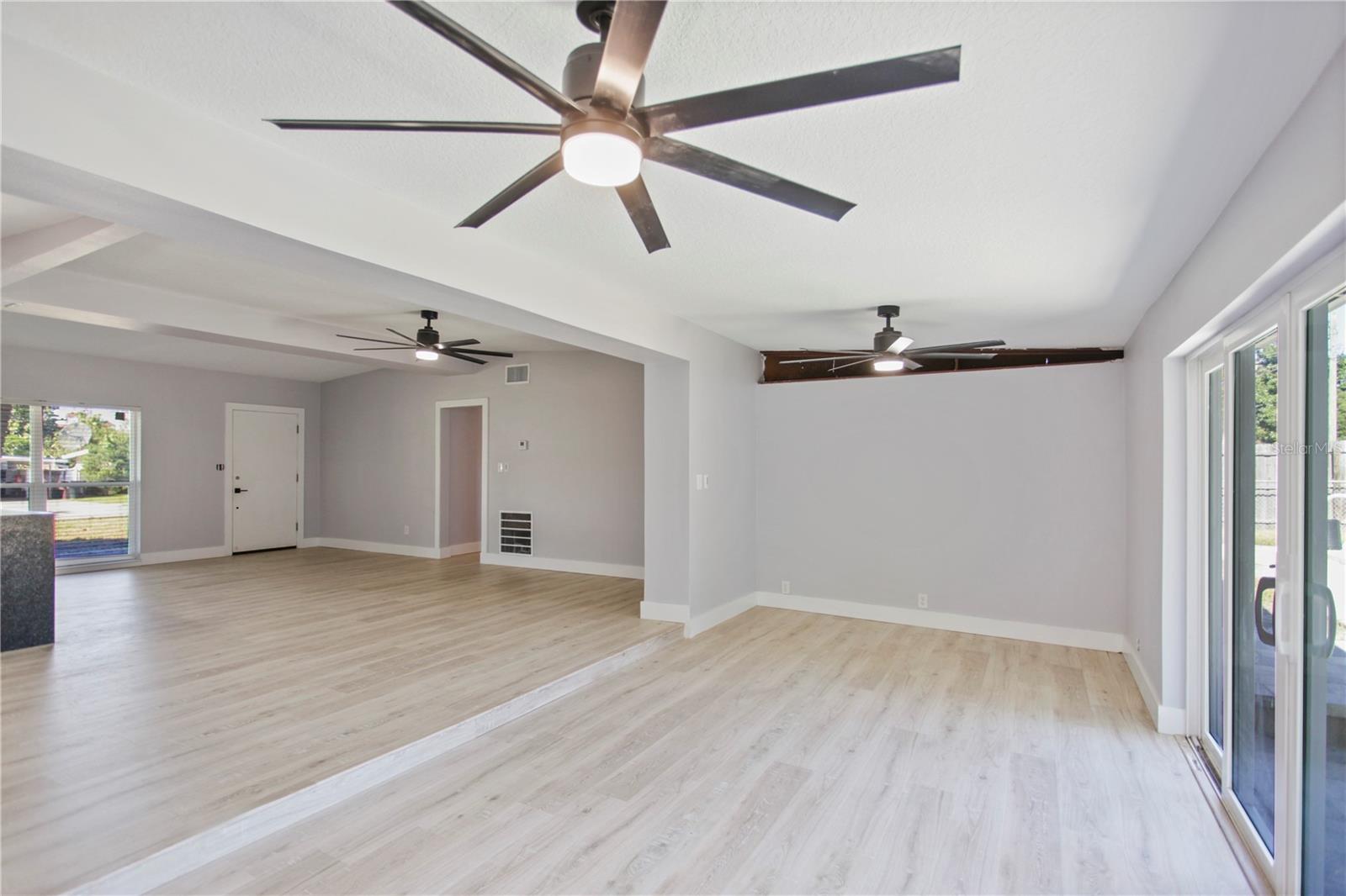 DOVER SHORES FIFTH ADD - Residential Lease