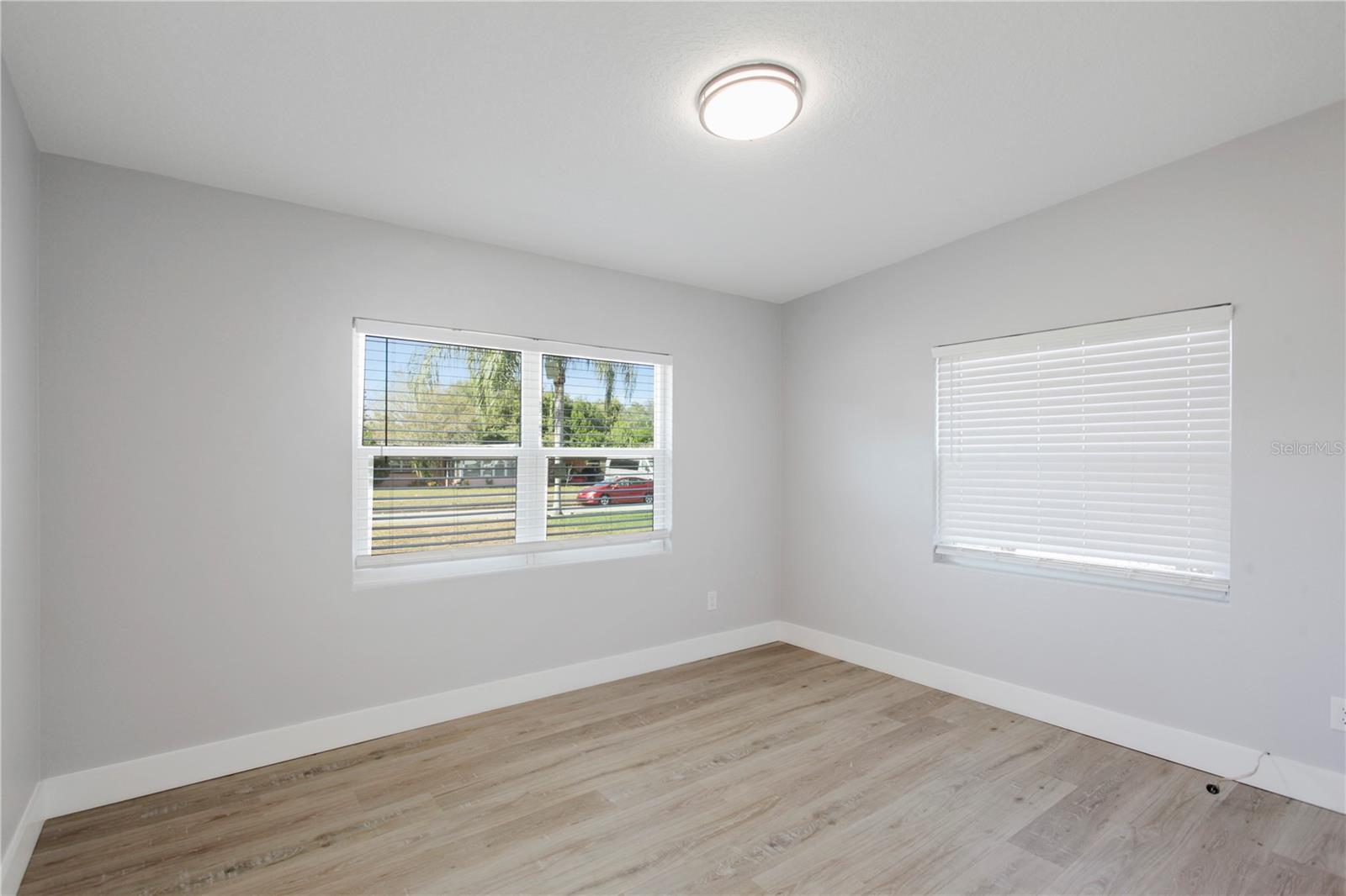 DOVER SHORES FIFTH ADD - Residential Lease