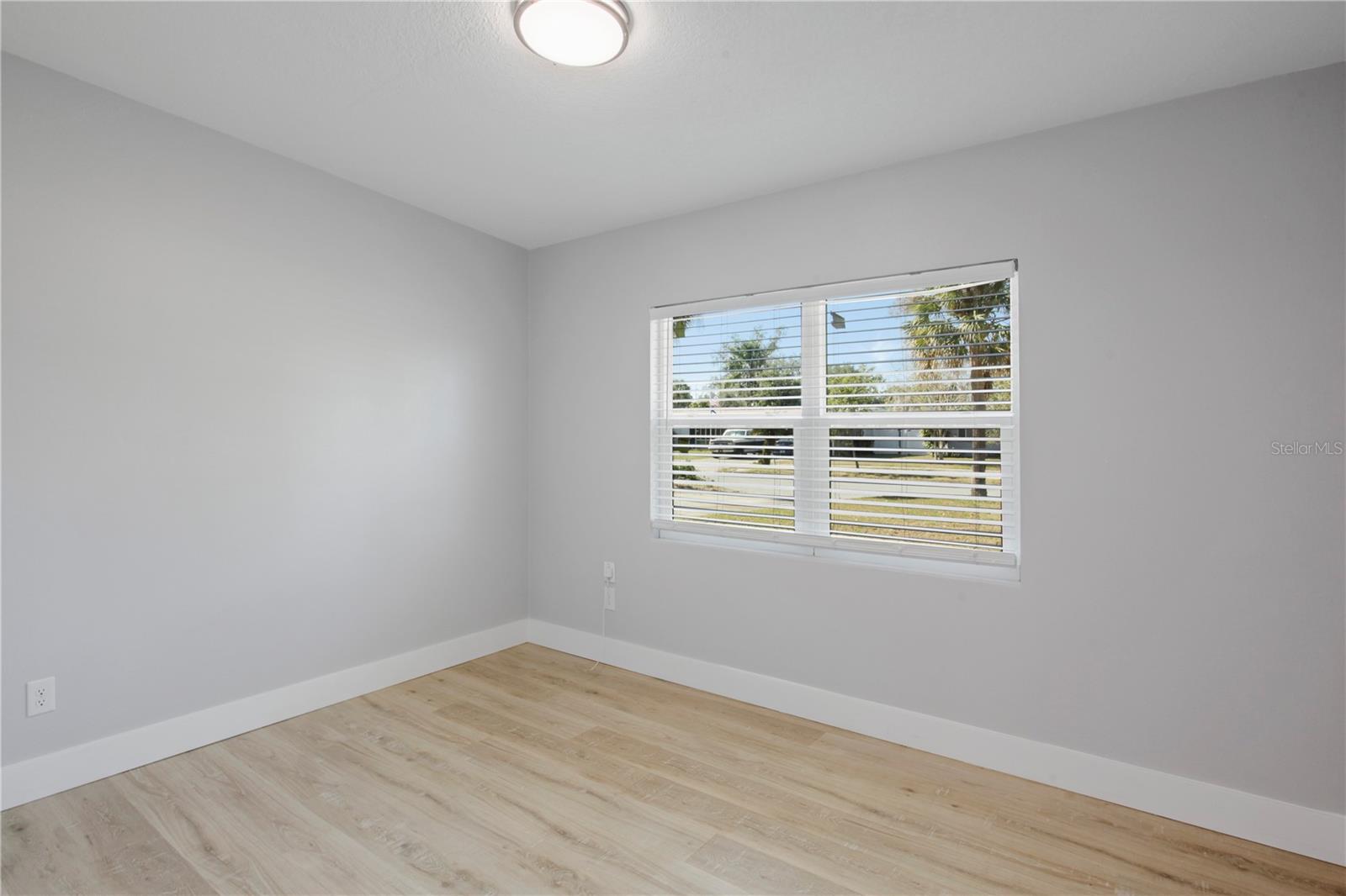 DOVER SHORES FIFTH ADD - Residential Lease