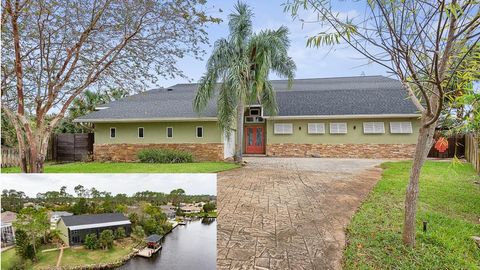 A home in PALM COAST