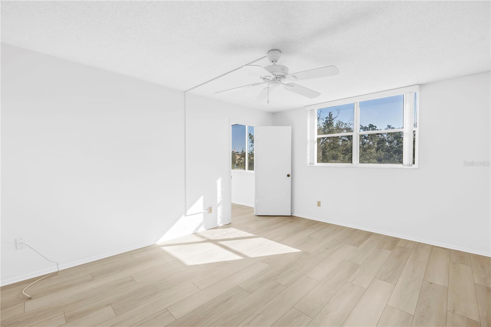 WINSTON PARK NORTHEAST - Residential