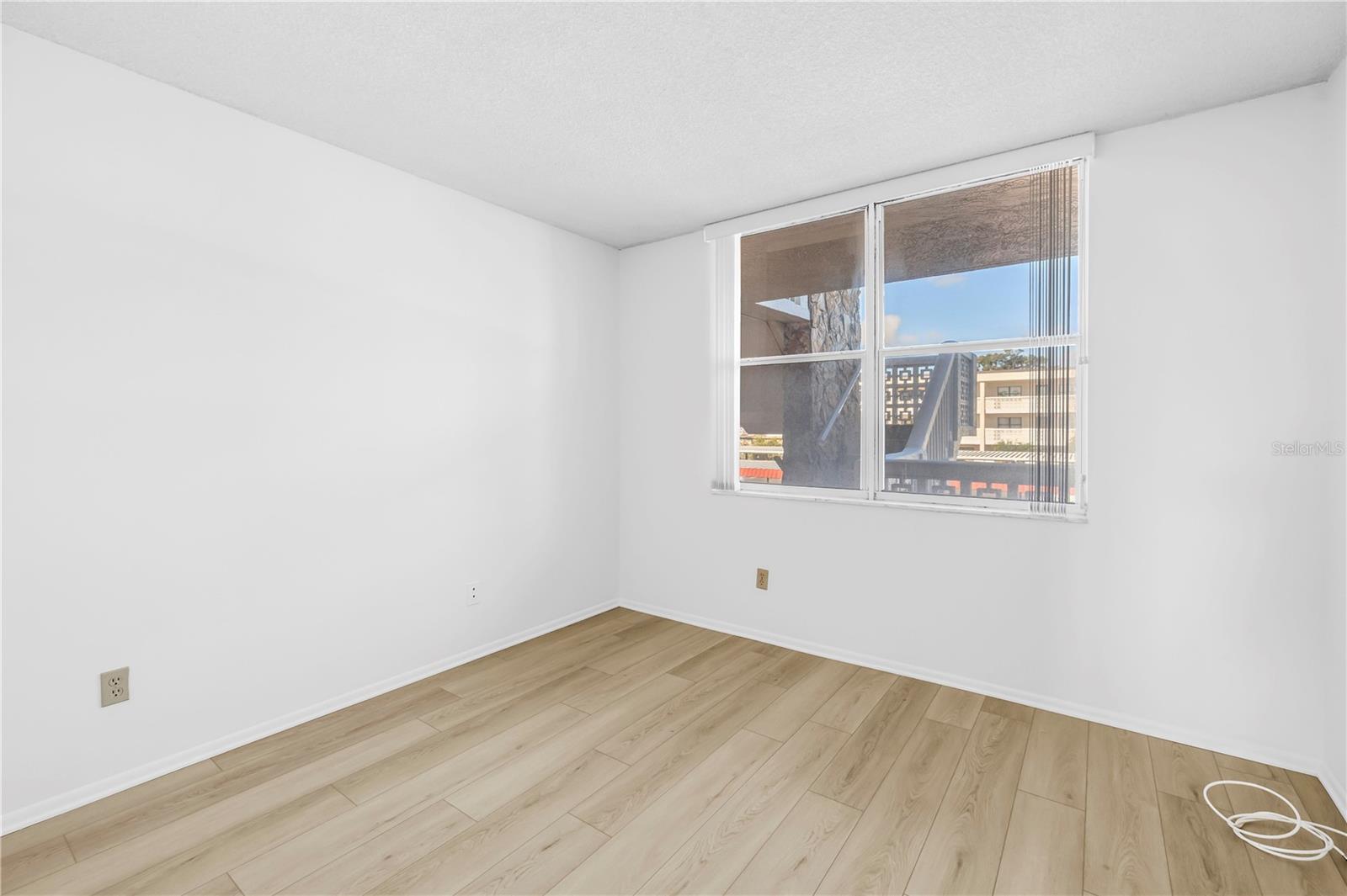 WINSTON PARK NORTHEAST - Residential