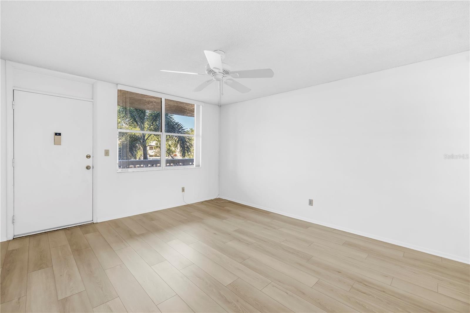 WINSTON PARK NORTHEAST - Residential