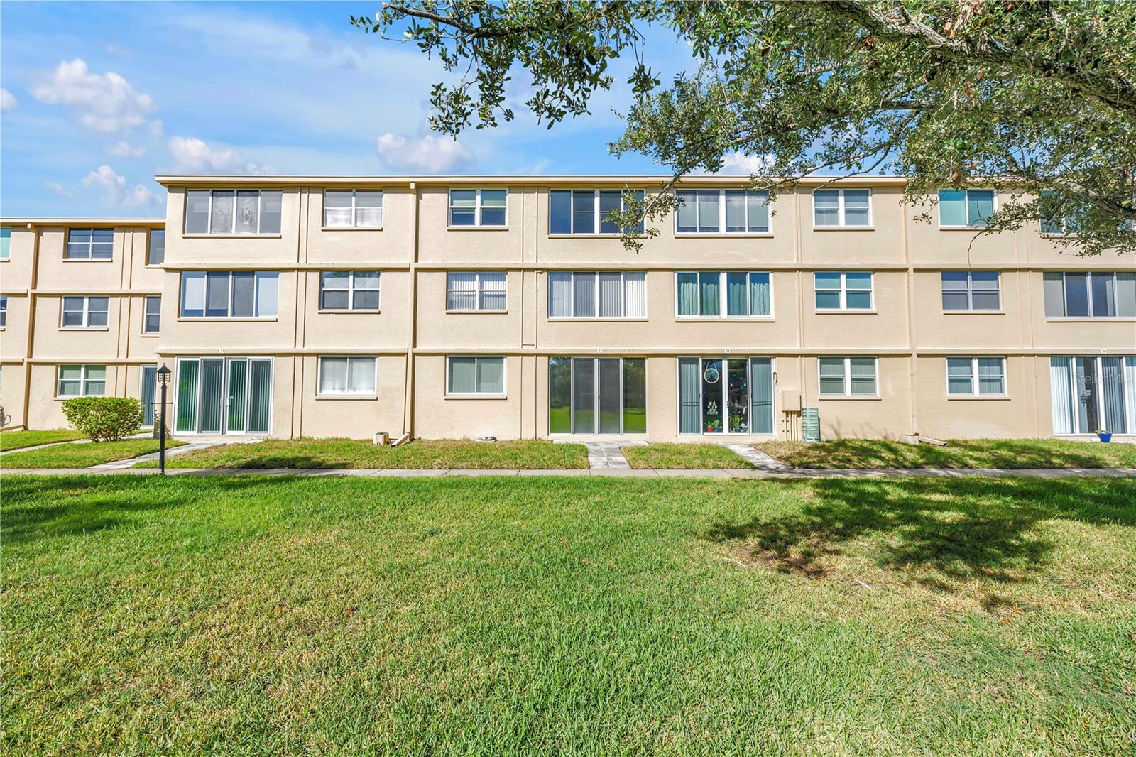 WINSTON PARK NORTHEAST - Residential