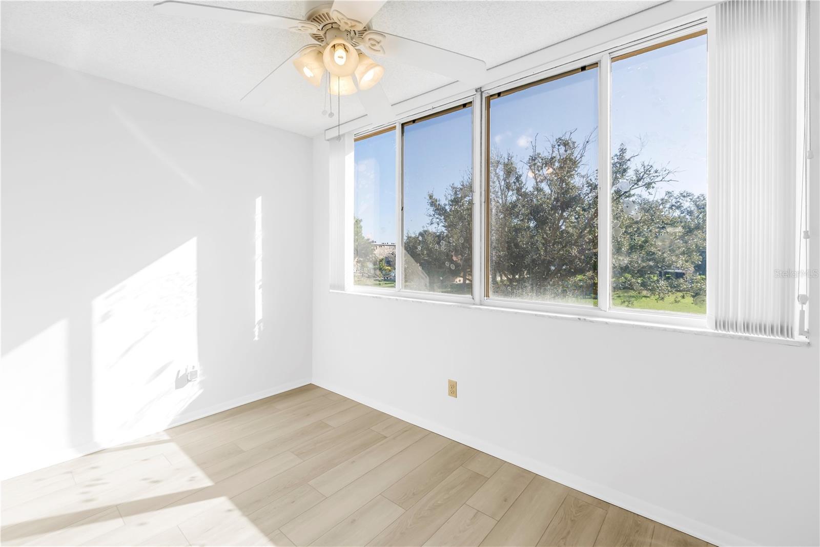 WINSTON PARK NORTHEAST - Residential