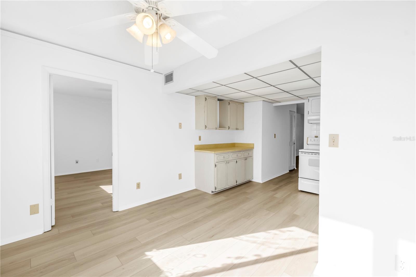 WINSTON PARK NORTHEAST - Residential