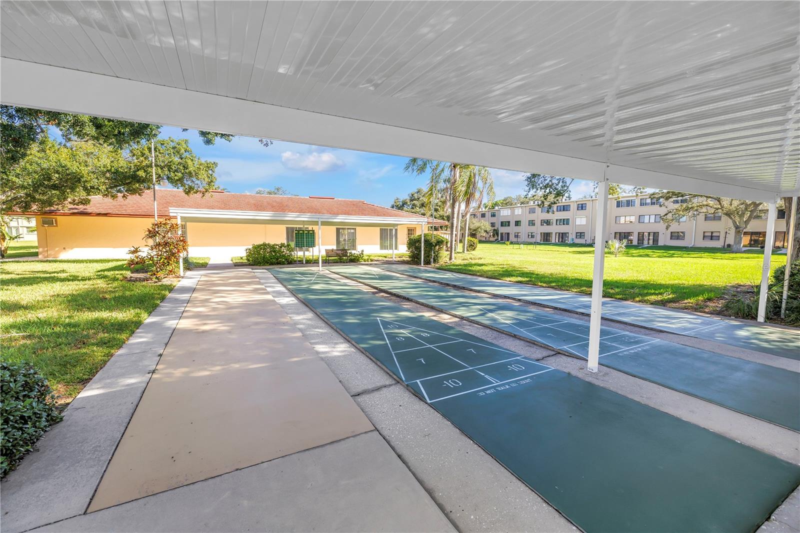 WINSTON PARK NORTHEAST - Residential