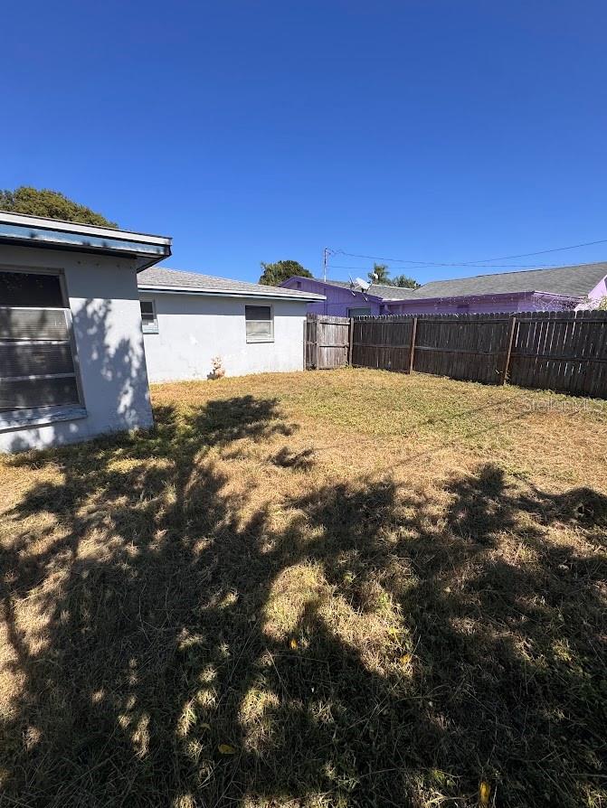 FOREST HILLS - Residential Lease