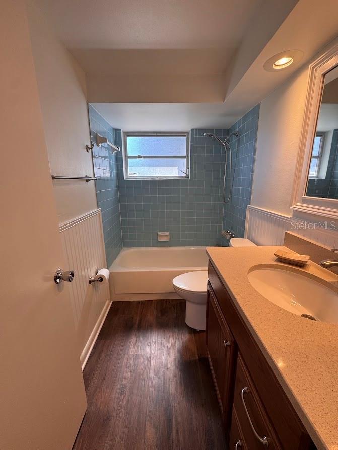 FOREST HILLS - Residential Lease