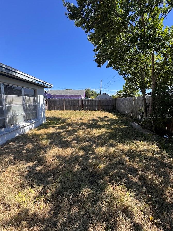 FOREST HILLS - Residential Lease