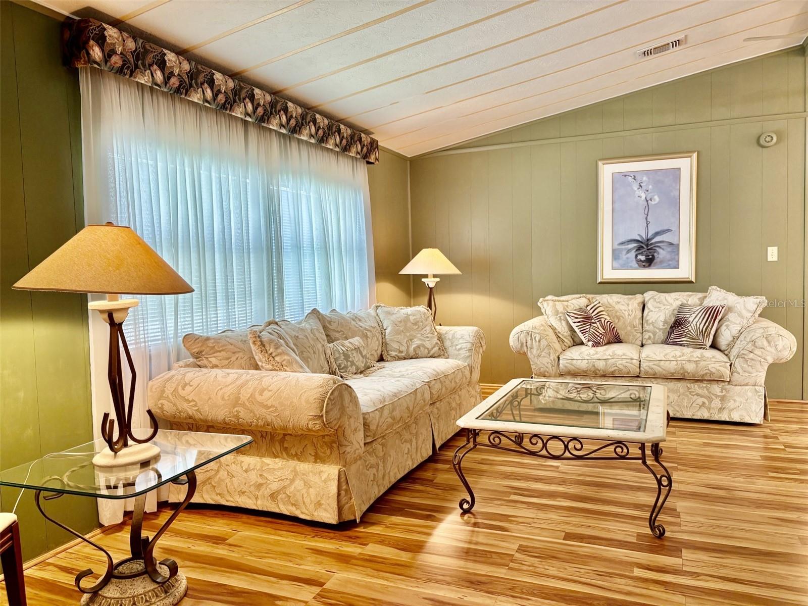 LAZY RIVER MHP - Residential