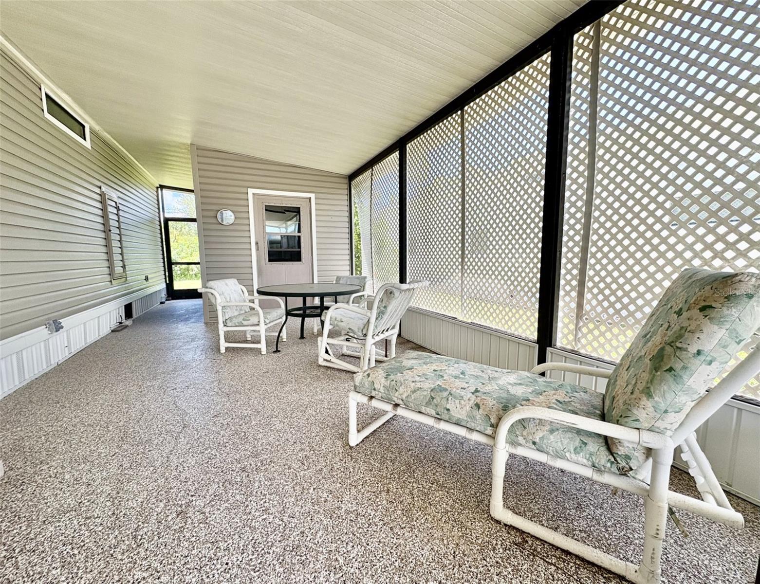 LAZY RIVER MHP - Residential