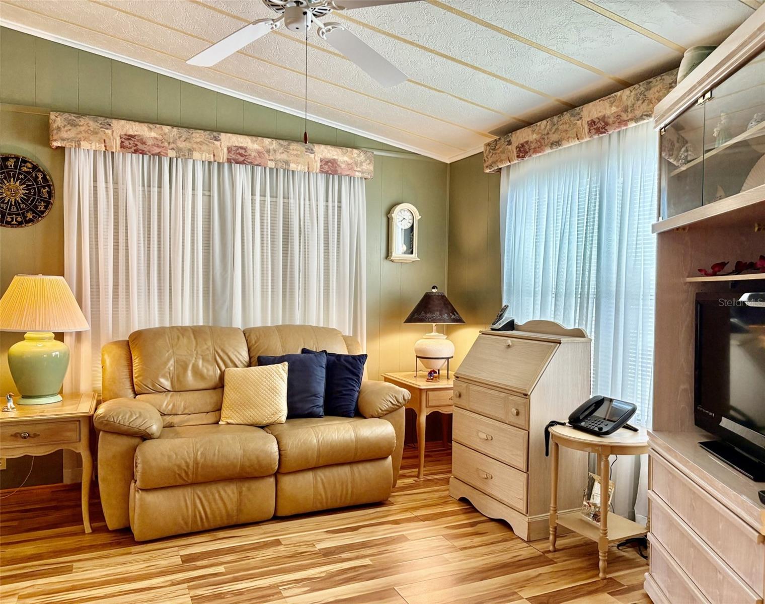 LAZY RIVER MHP - Residential