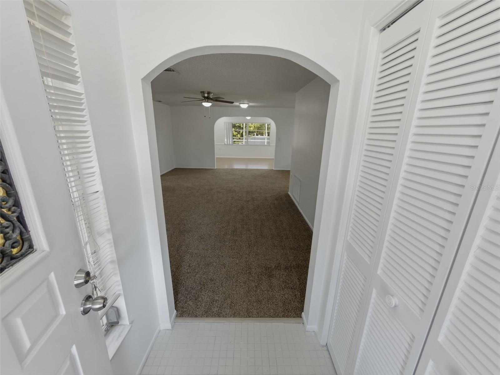 THE LAKES - Residential