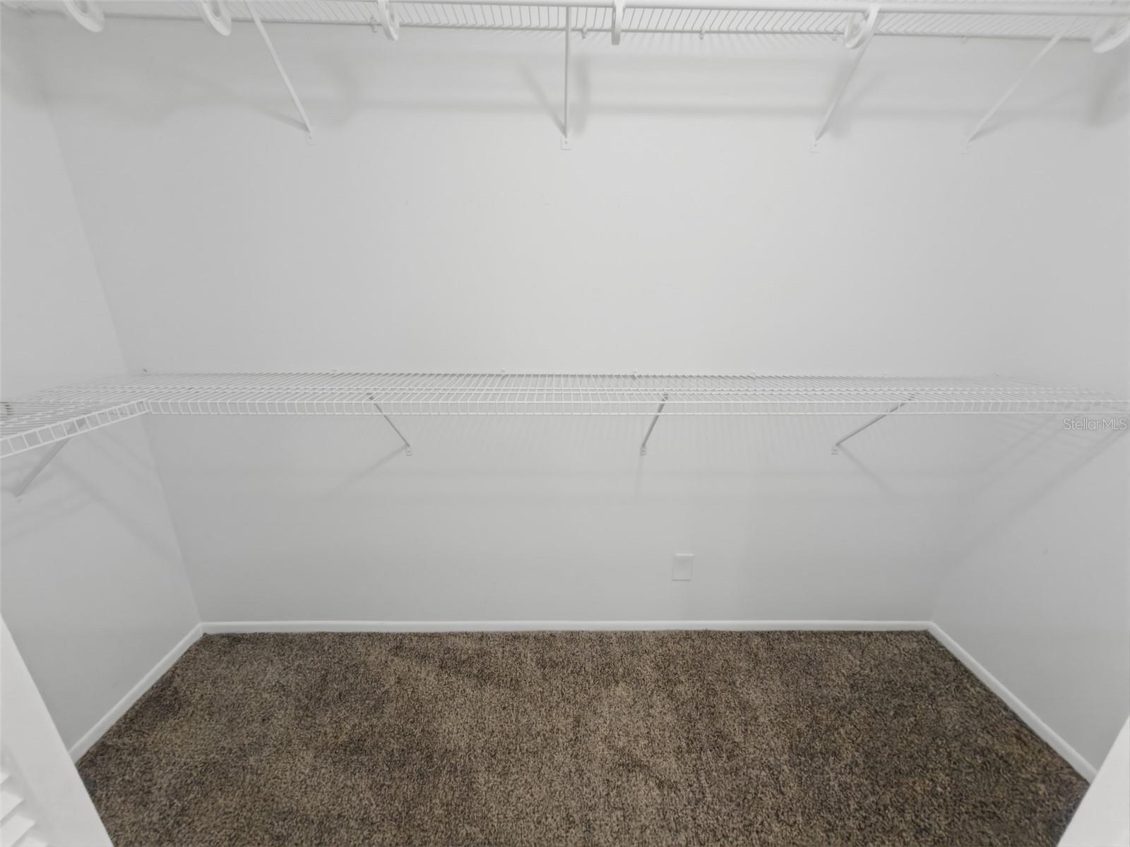 THE LAKES - Residential