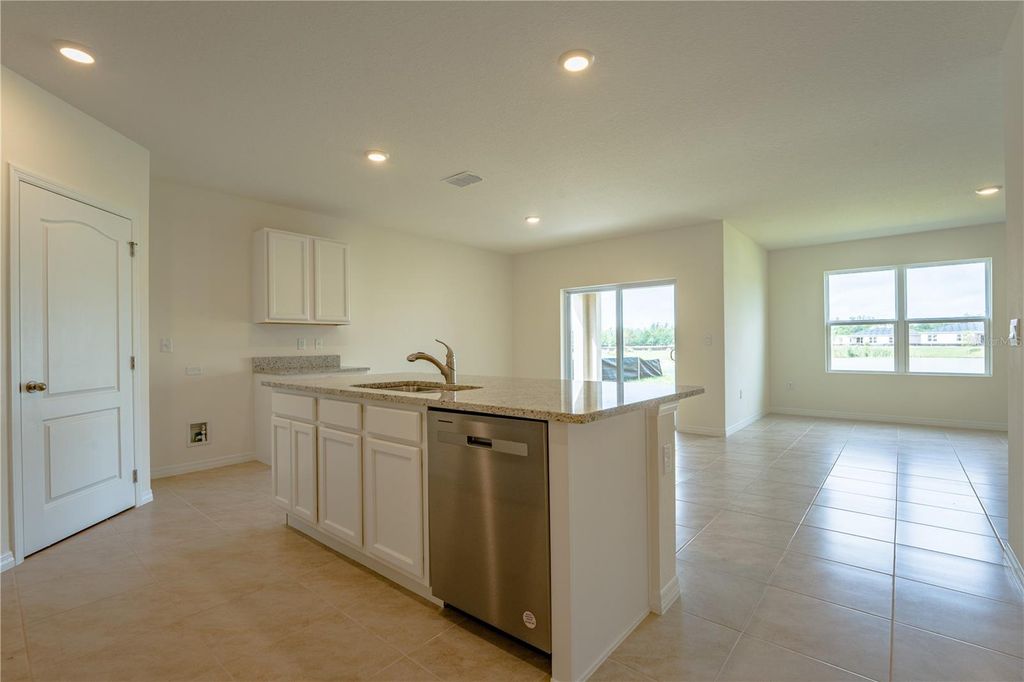 Photo of 1226 Red Hill Road, Davenport, FL 33837 (MLS # O6352611)