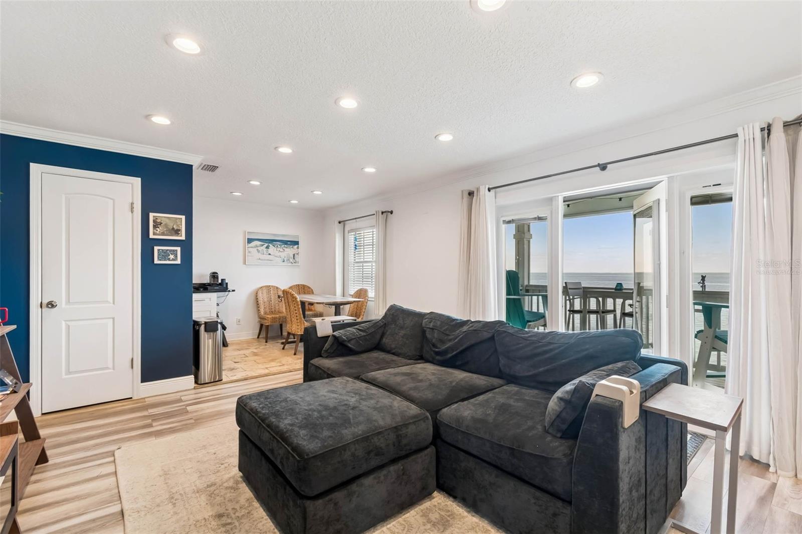 5110 COQUINA KEY DRIVE SE C