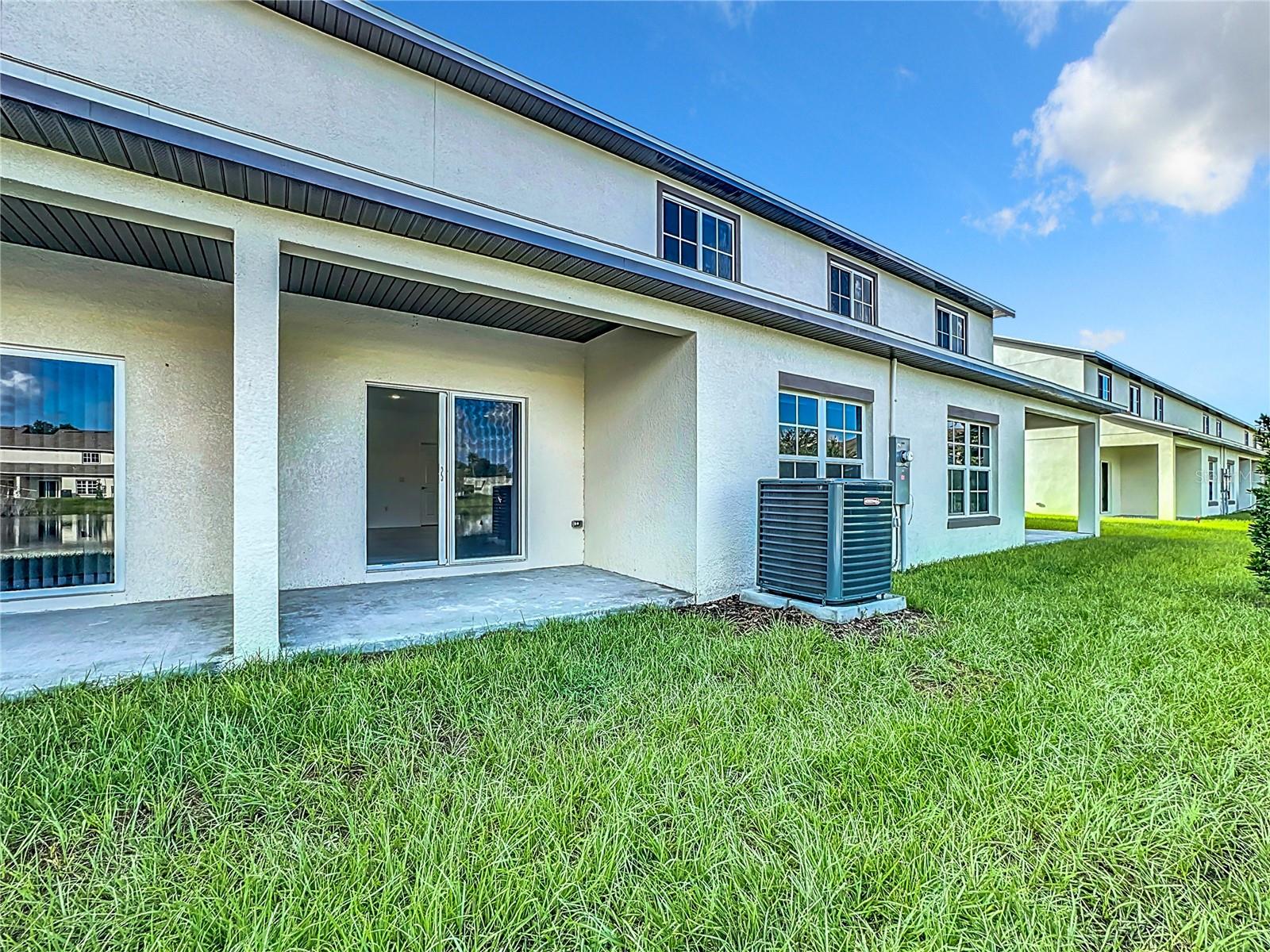 BARTON COURT - Residential Lease