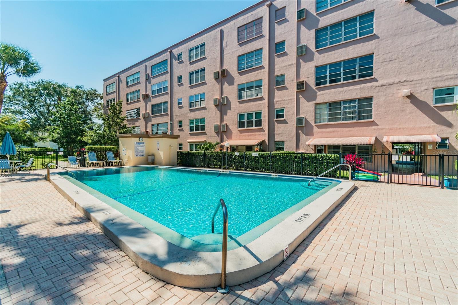 FIVE TOWNS OF ST PETE - Residential