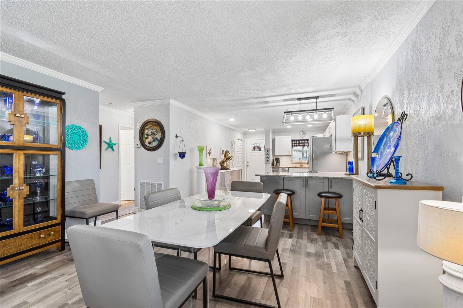 FIVE TOWNS OF ST PETE - Residential