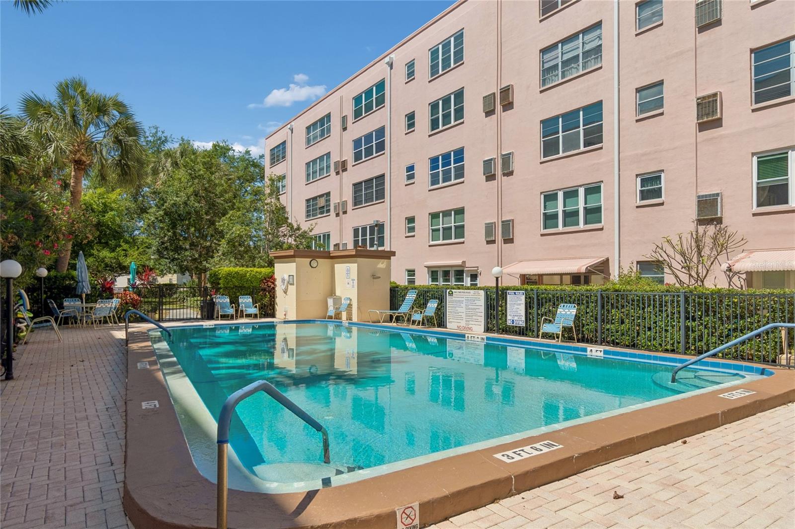 FIVE TOWNS OF ST PETE - Residential