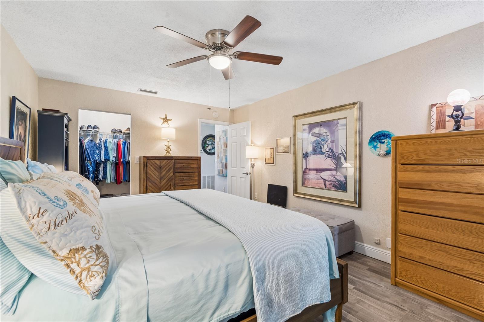 FIVE TOWNS OF ST PETE - Residential