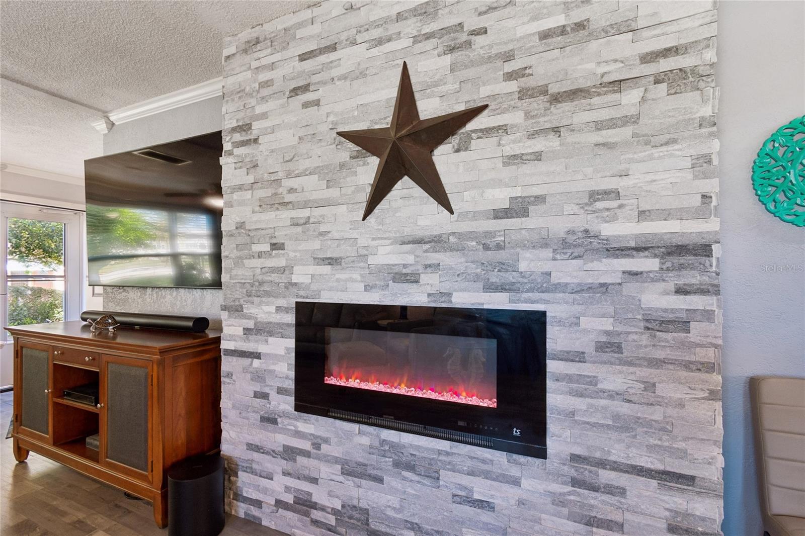 FIVE TOWNS OF ST PETE - Residential