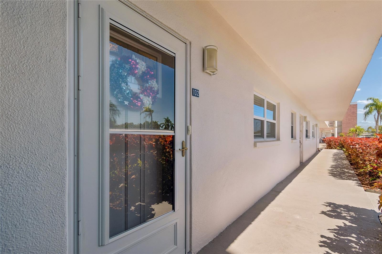 FIVE TOWNS OF ST PETE - Residential