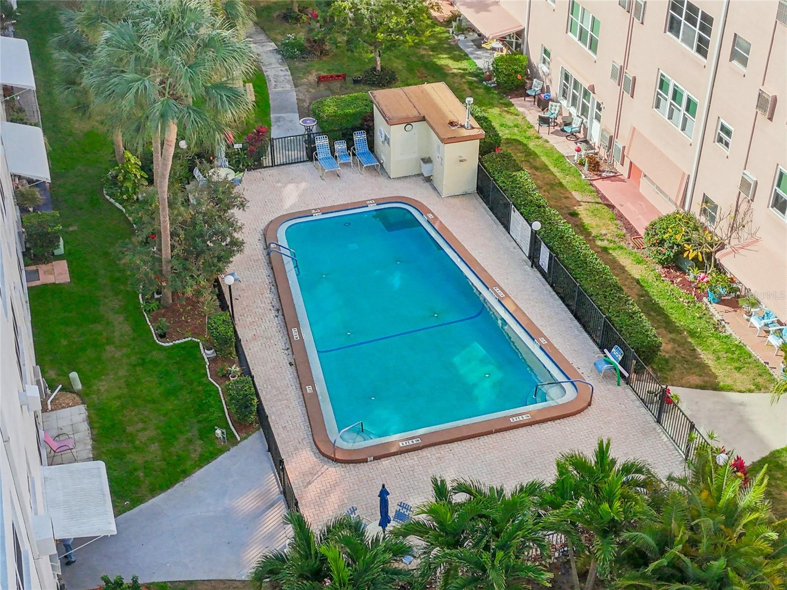 FIVE TOWNS OF ST PETE - Residential