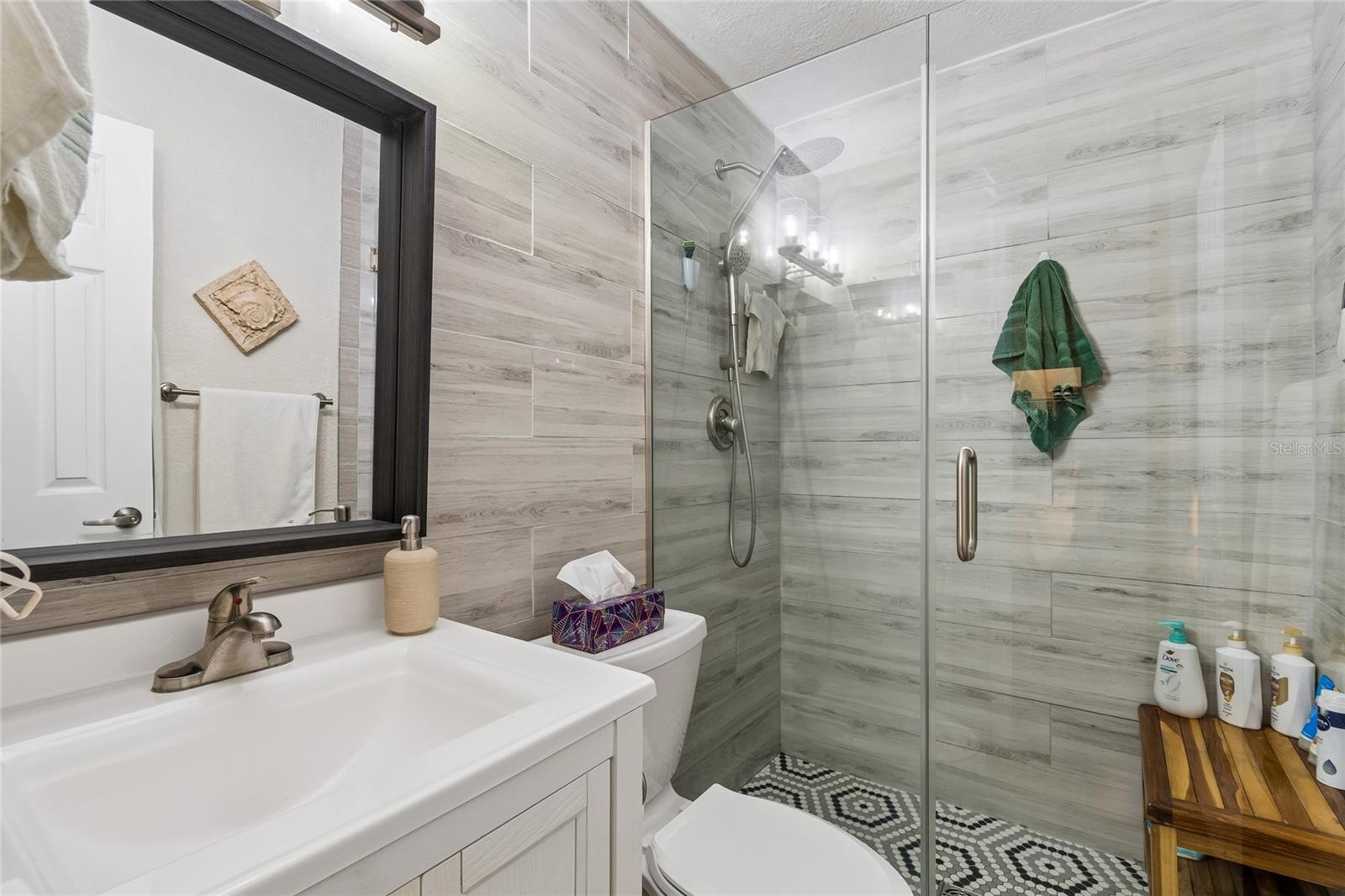 FIVE TOWNS OF ST PETE - Residential